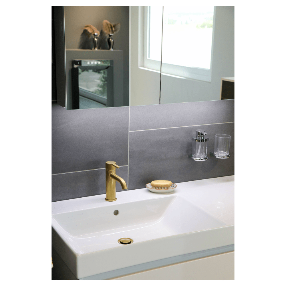 Robinetterie de lavabo VFG Prestige dorée - Medium avec soupape de vidange - swiss vfg - ch